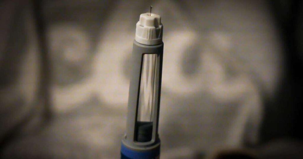 Deputados da Câmara dos Deputados do Brasil durante votação sobre a quebra de patentes de medicamentos