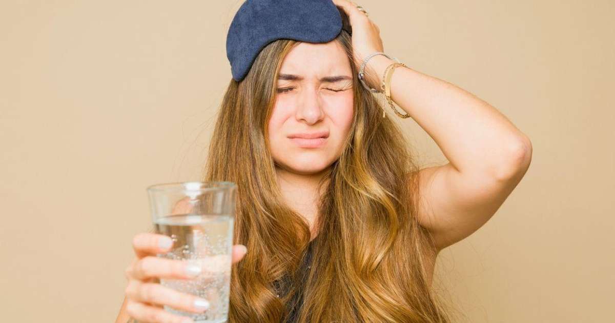 Variedade de alimentos que fortalecem a imunidade, como frutas cítricas, alho, gengibre, e brócolis.